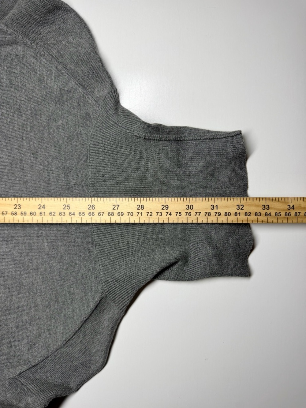 GUESS Women’s Dark Heather Grey Turtleneck Sweater 100% Cotton Size L - Picture 5 of 7